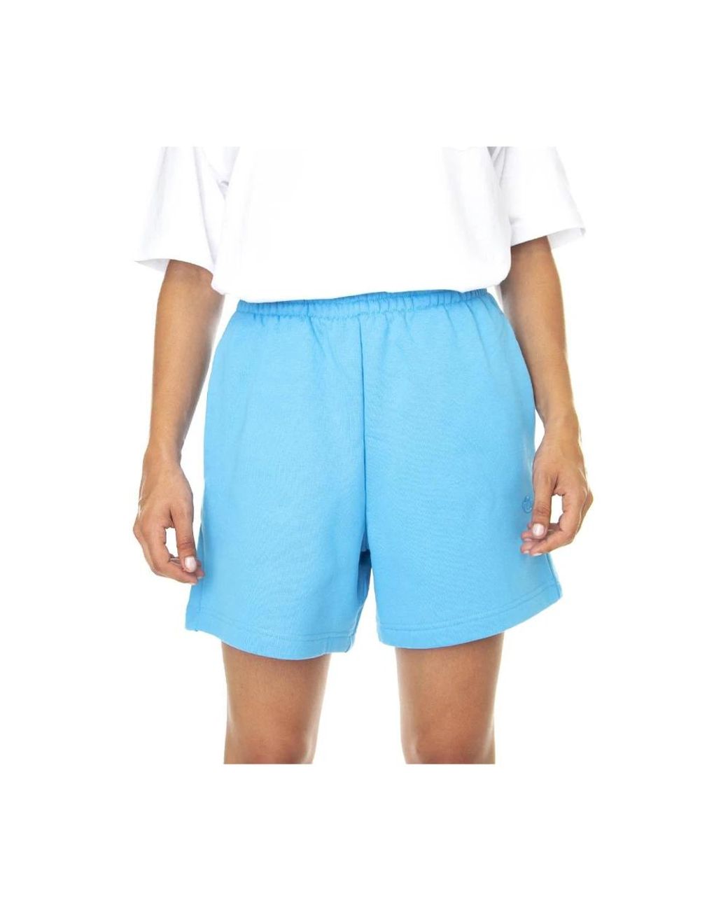 Adidas Bermuda in het Blue