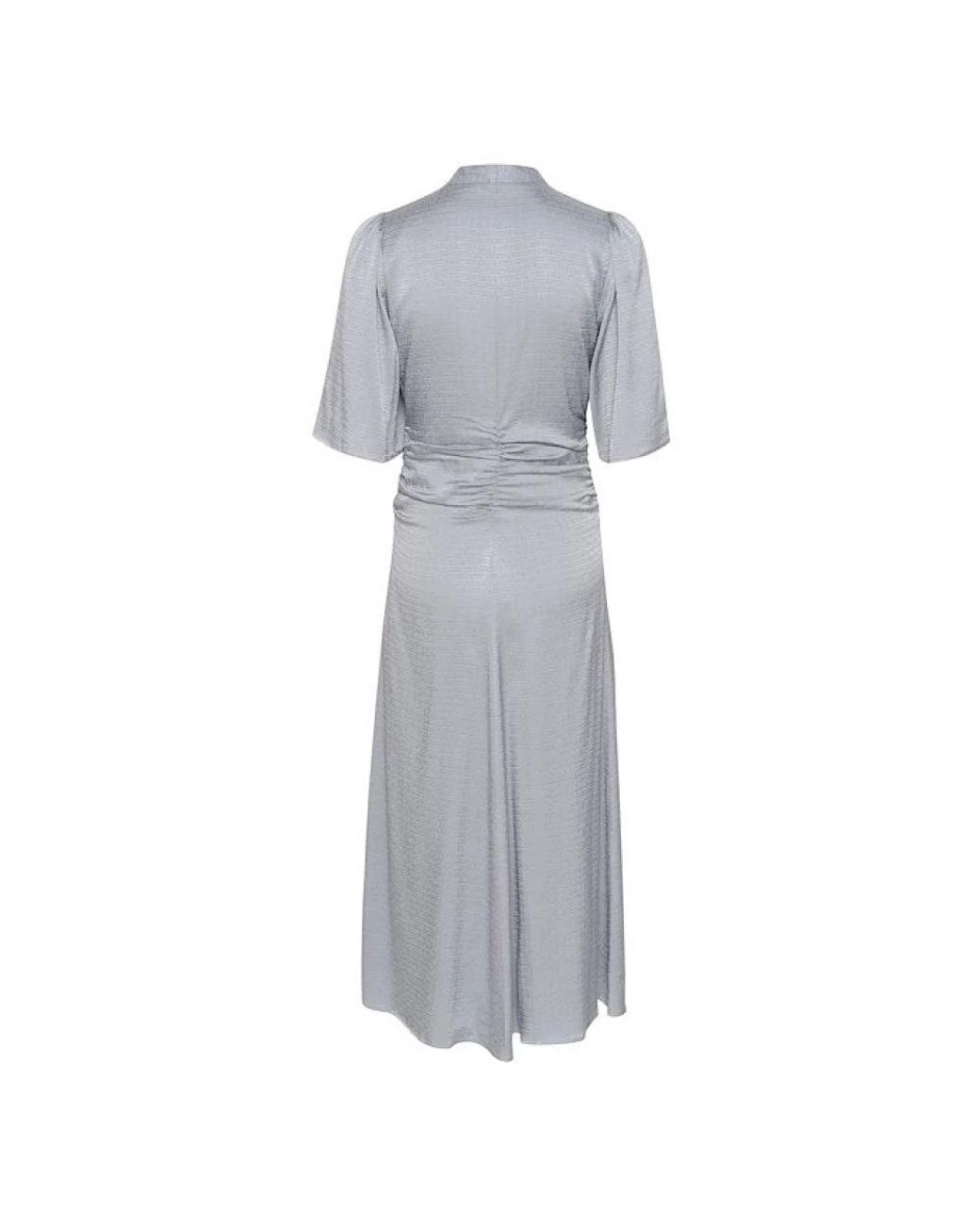 Gestuz Kleedjes ,Blauw ,Satijn Satijnen Midi Jurk Met Wijdvallende Mouwen in het Gray