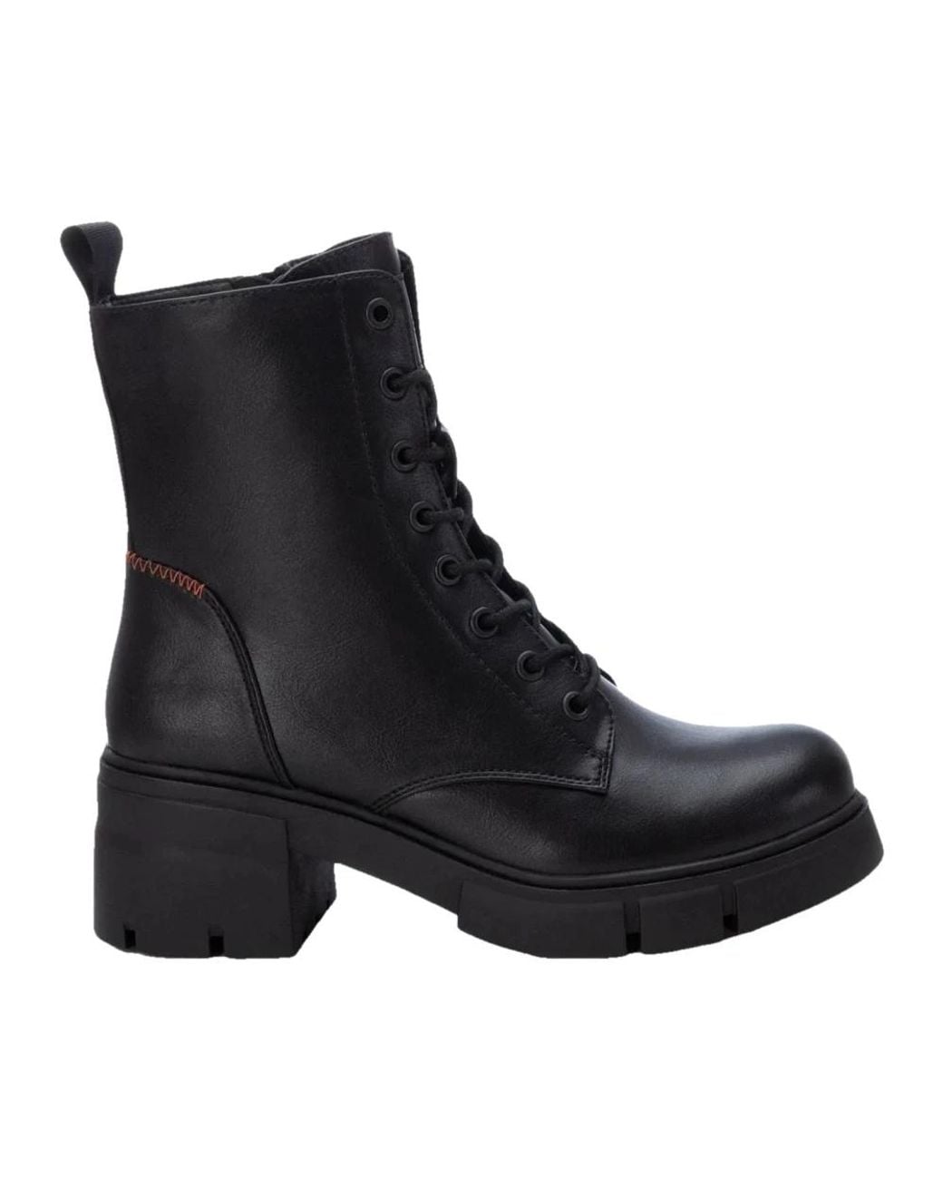 Lace-Up Boots Refresh en coloris Black