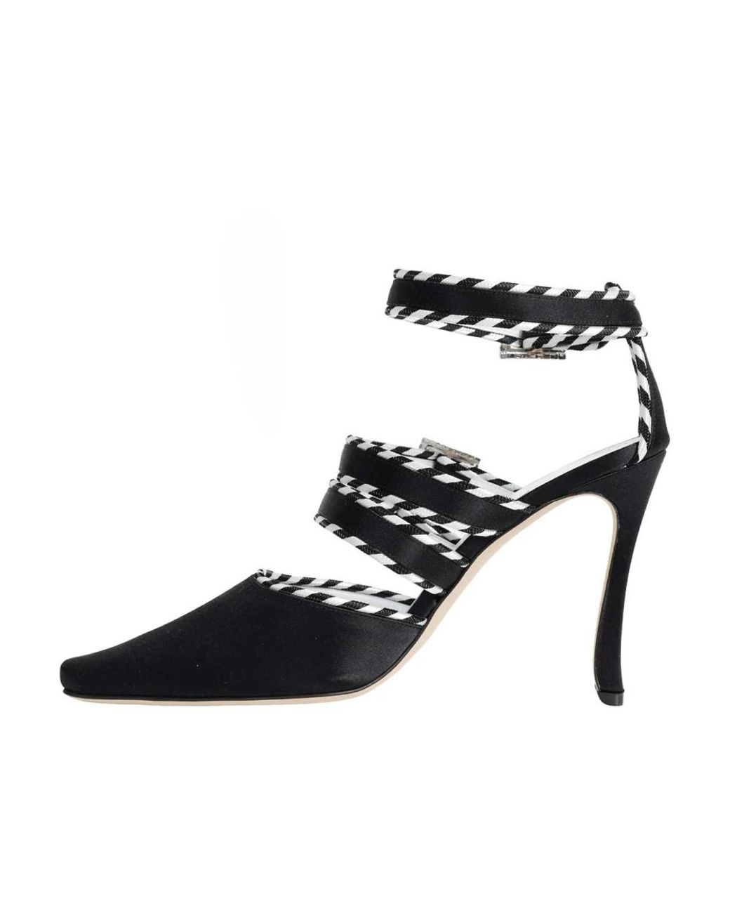 Manolo Blahnik Black Pumps