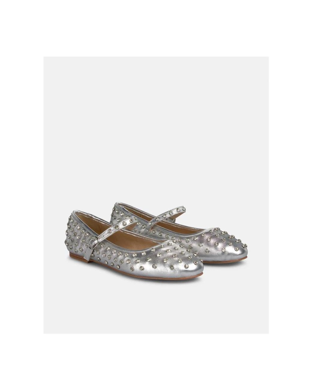 Alma En Pena. White Ballerina Shoes