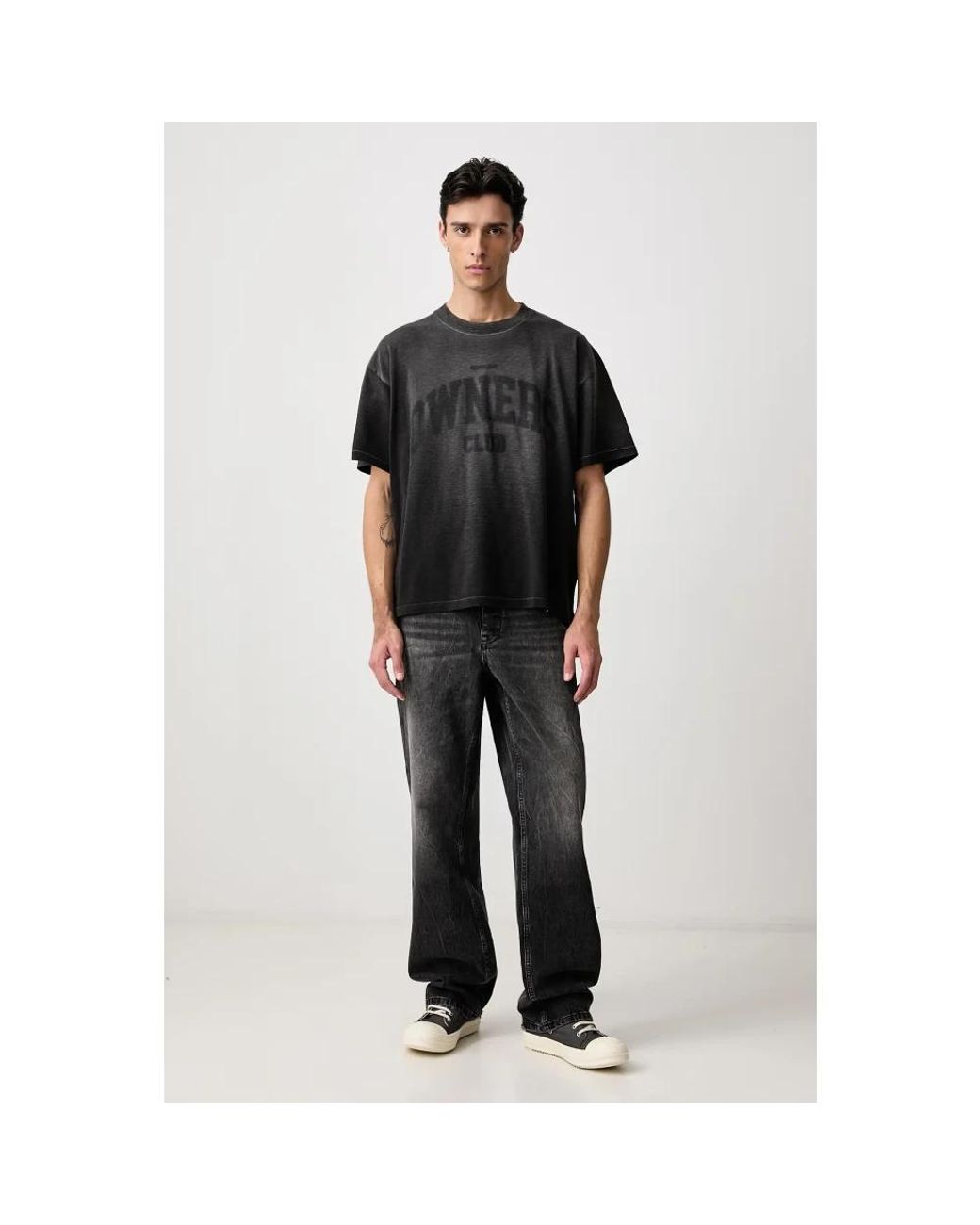 T-Shirts Represent de hombre de color Black