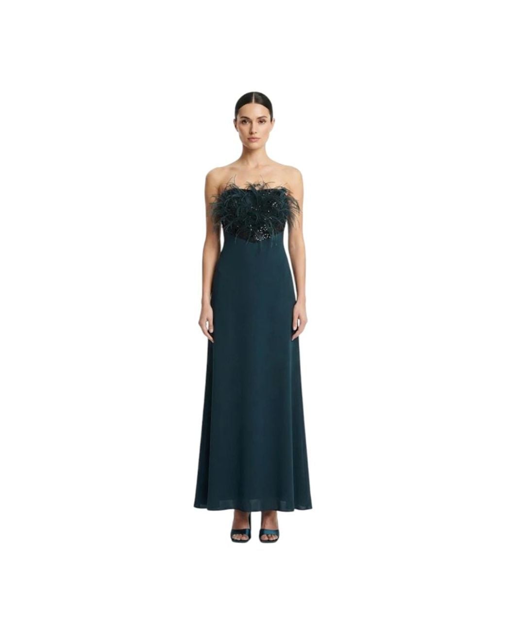 Gowns di Nenette in Blue