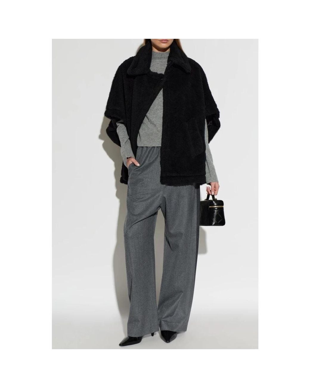 Capes Max Mara de color Black