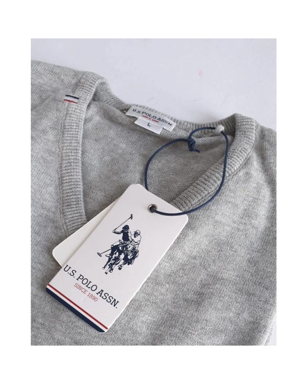 U.S. POLO ASSN. Gray V-Neck Knitwear for men