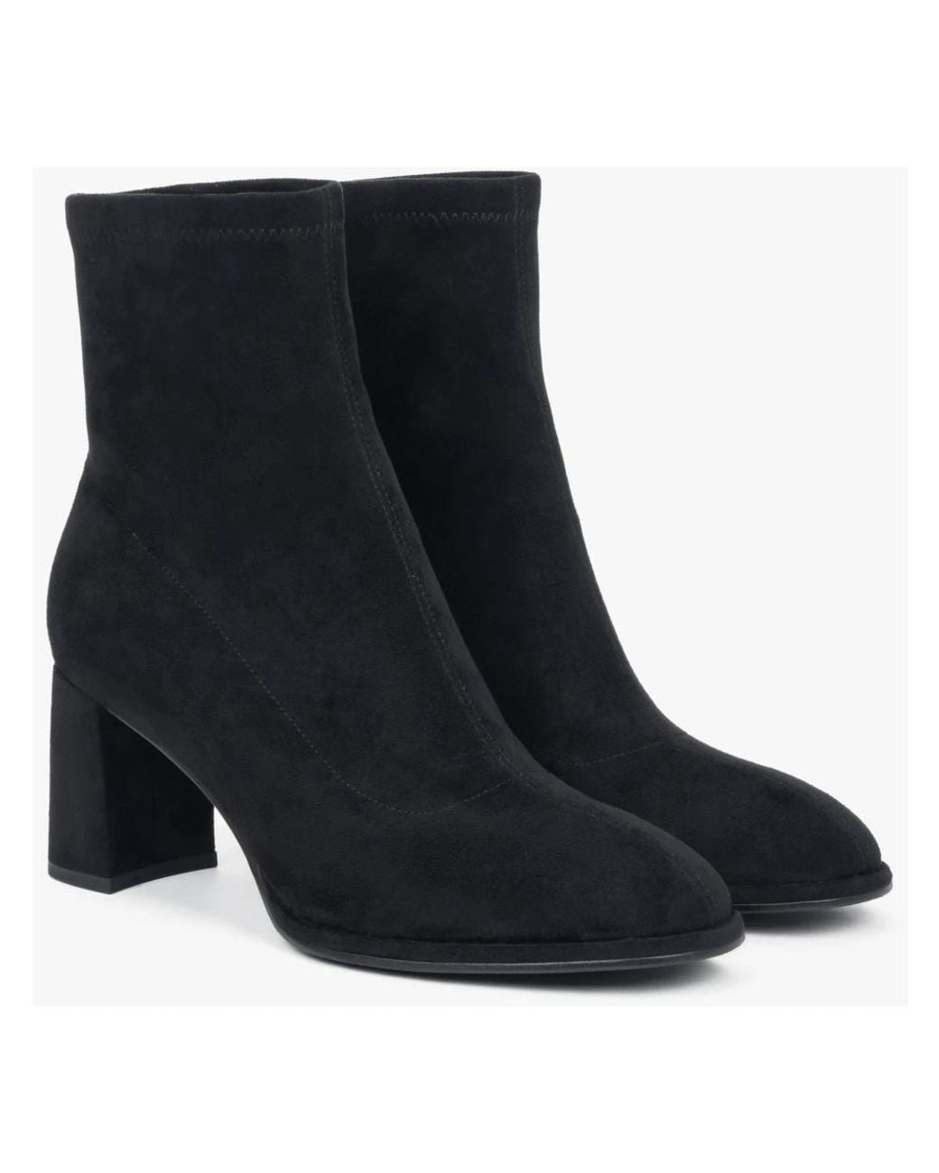 ESTRO Black Heeled Boots