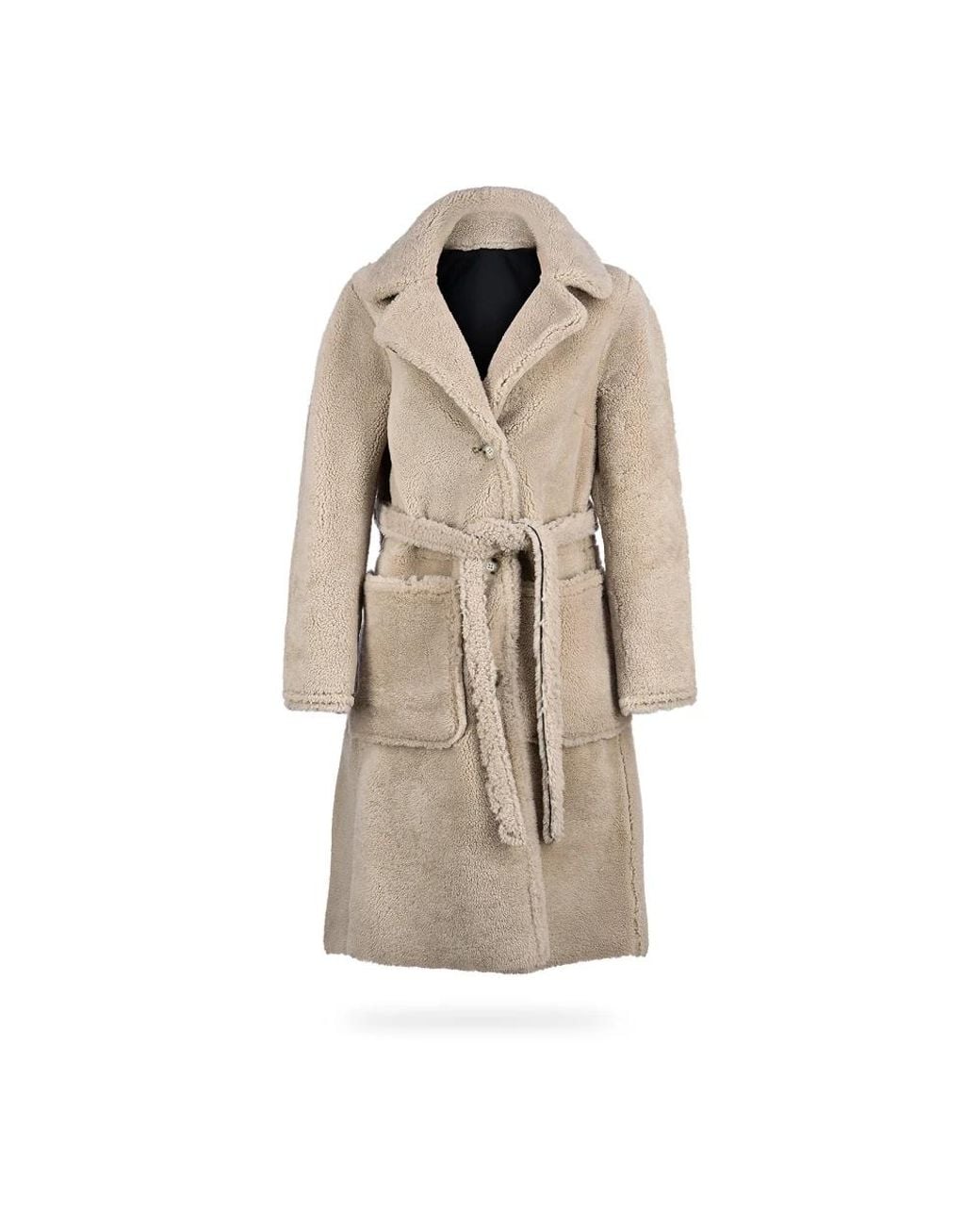 Single-Breasted Coats Windsor. de color Black