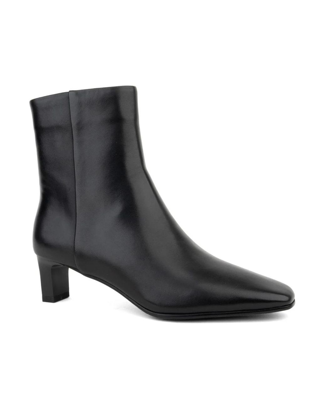 Linda Baumann Black Heeled Boots