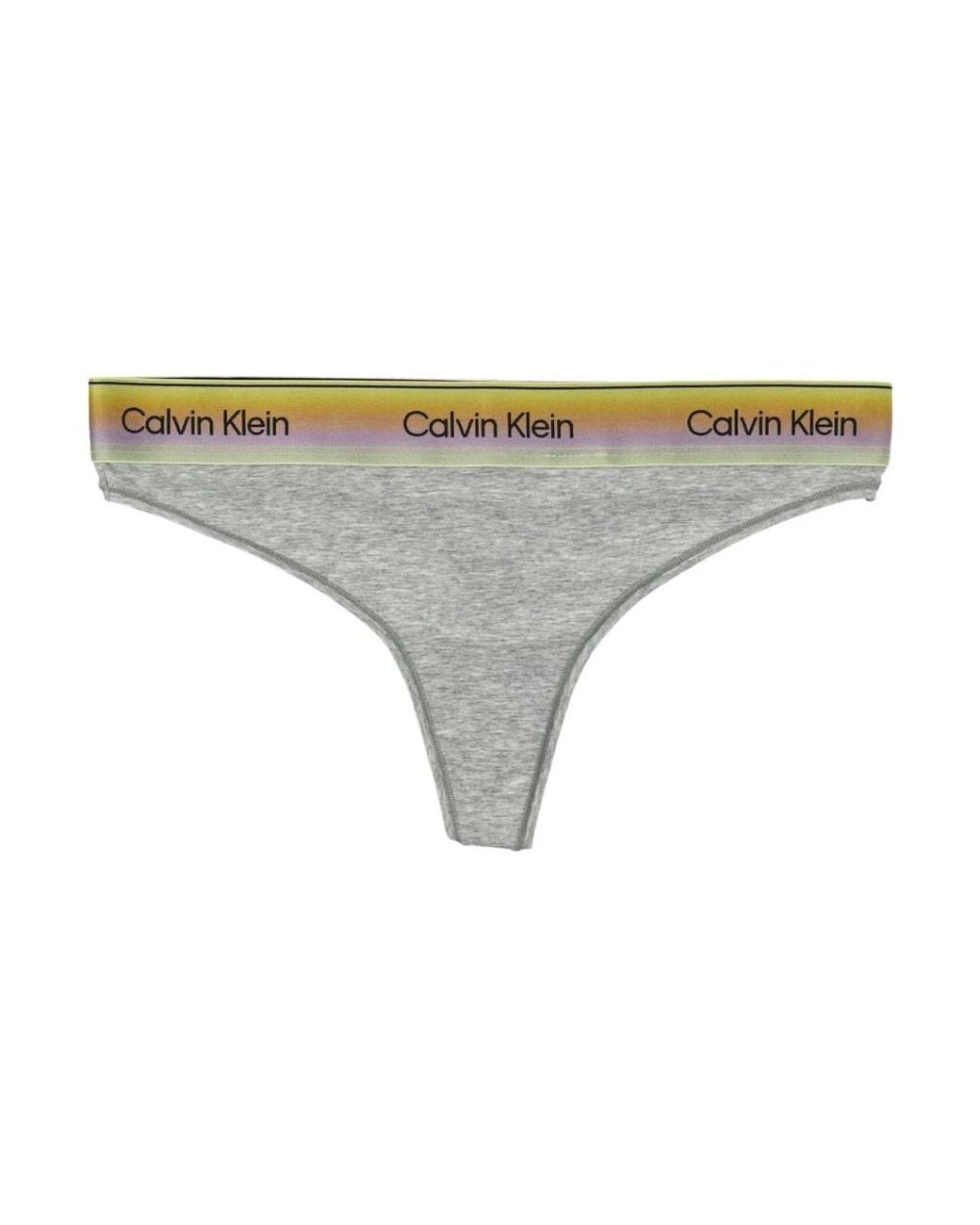 Bottoms Calvin Klein de color Gray