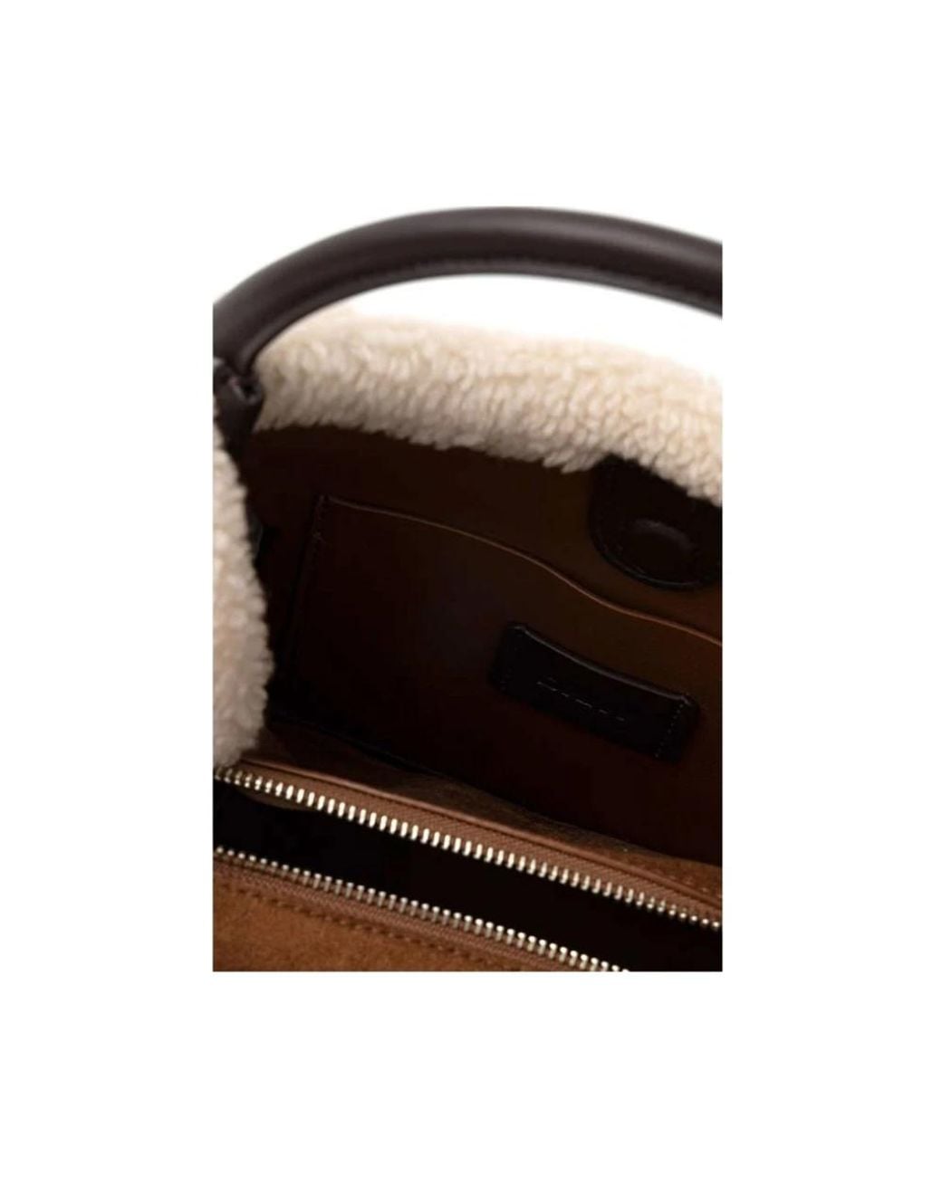 Handbags di DKNY in Brown