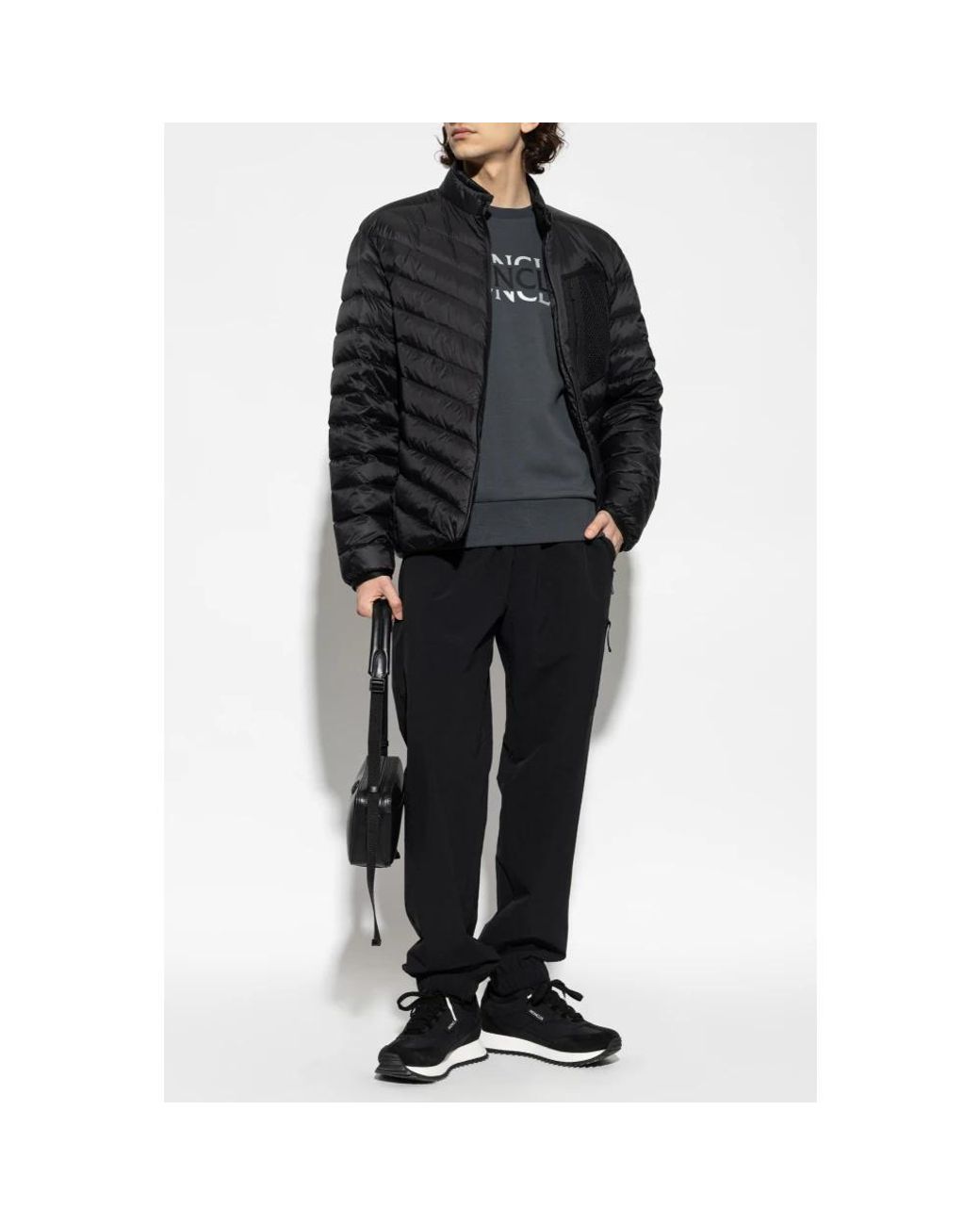 Down Jackets Moncler de hombre de color Black