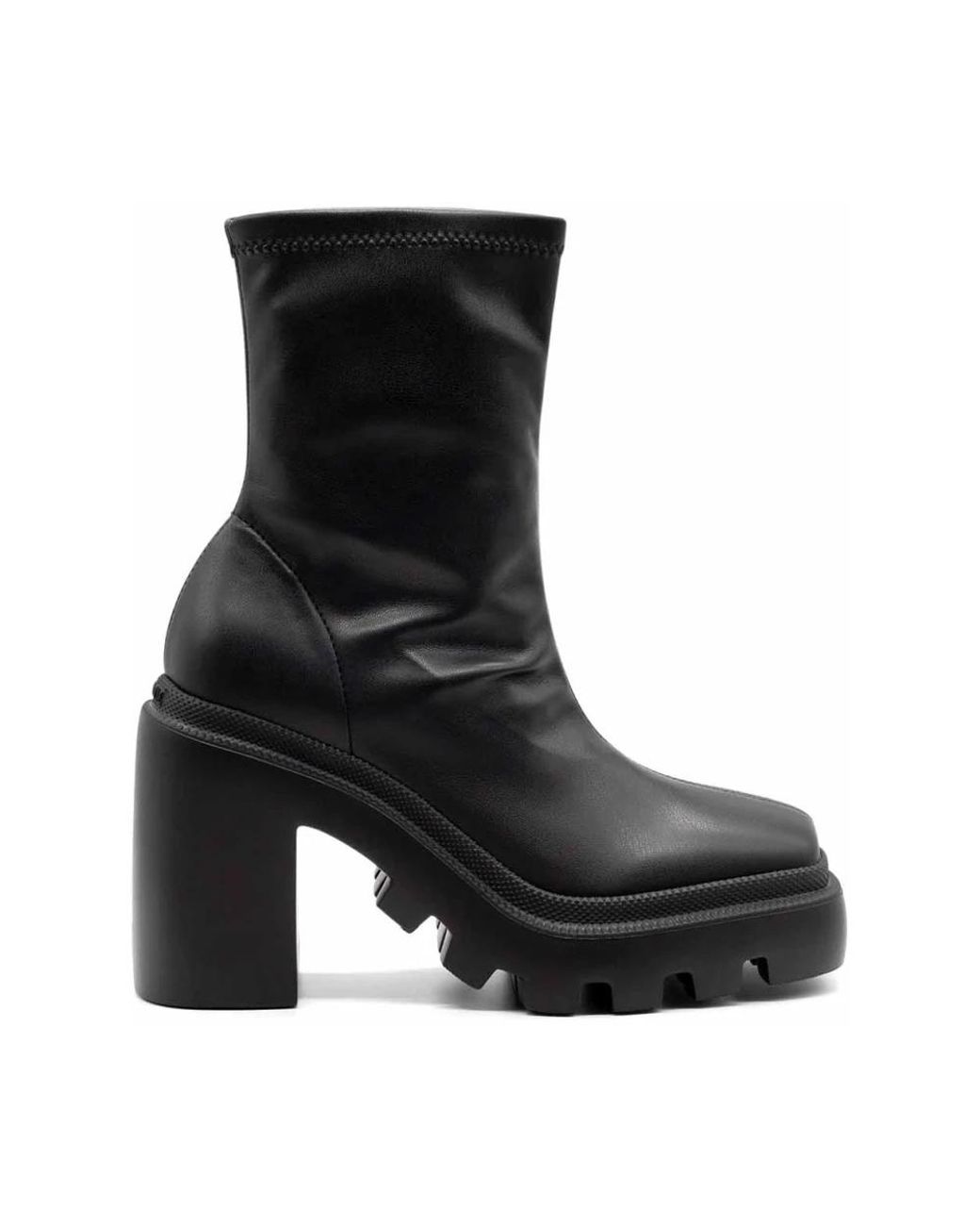 Vic Matié Black Heeled Boots