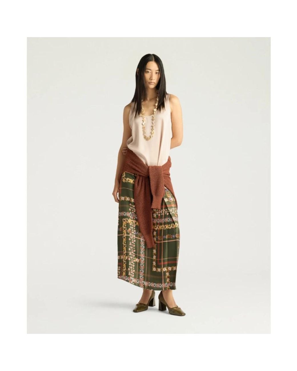 Momoní Natural Sleeveless Tops
