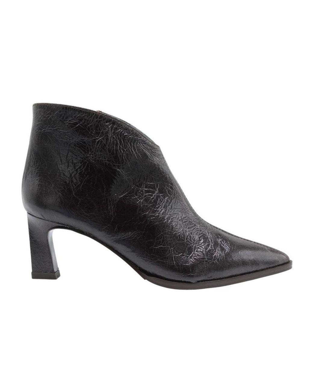 CTWLK Black Heeled Boots