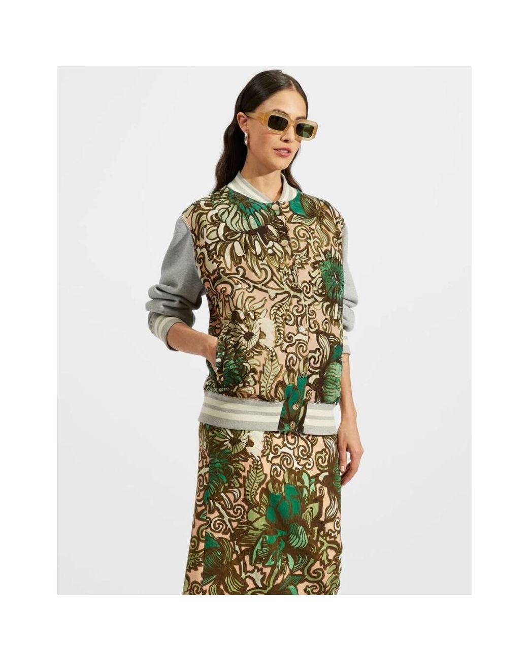 Bomber Jackets di LaDoubleJ in Green