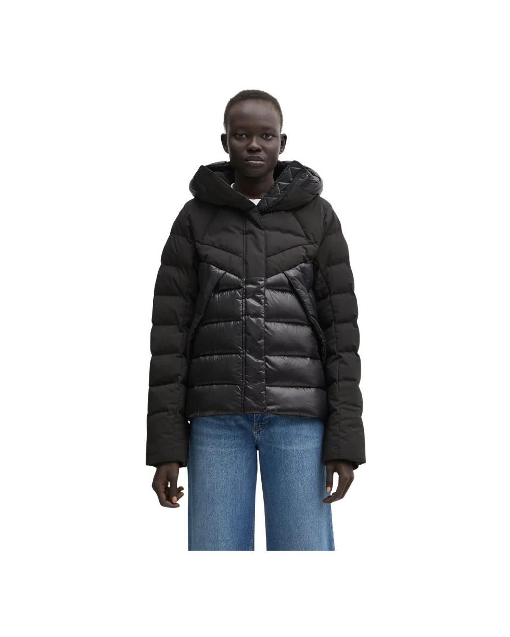 Ski Jackets Helly Hansen en coloris Black