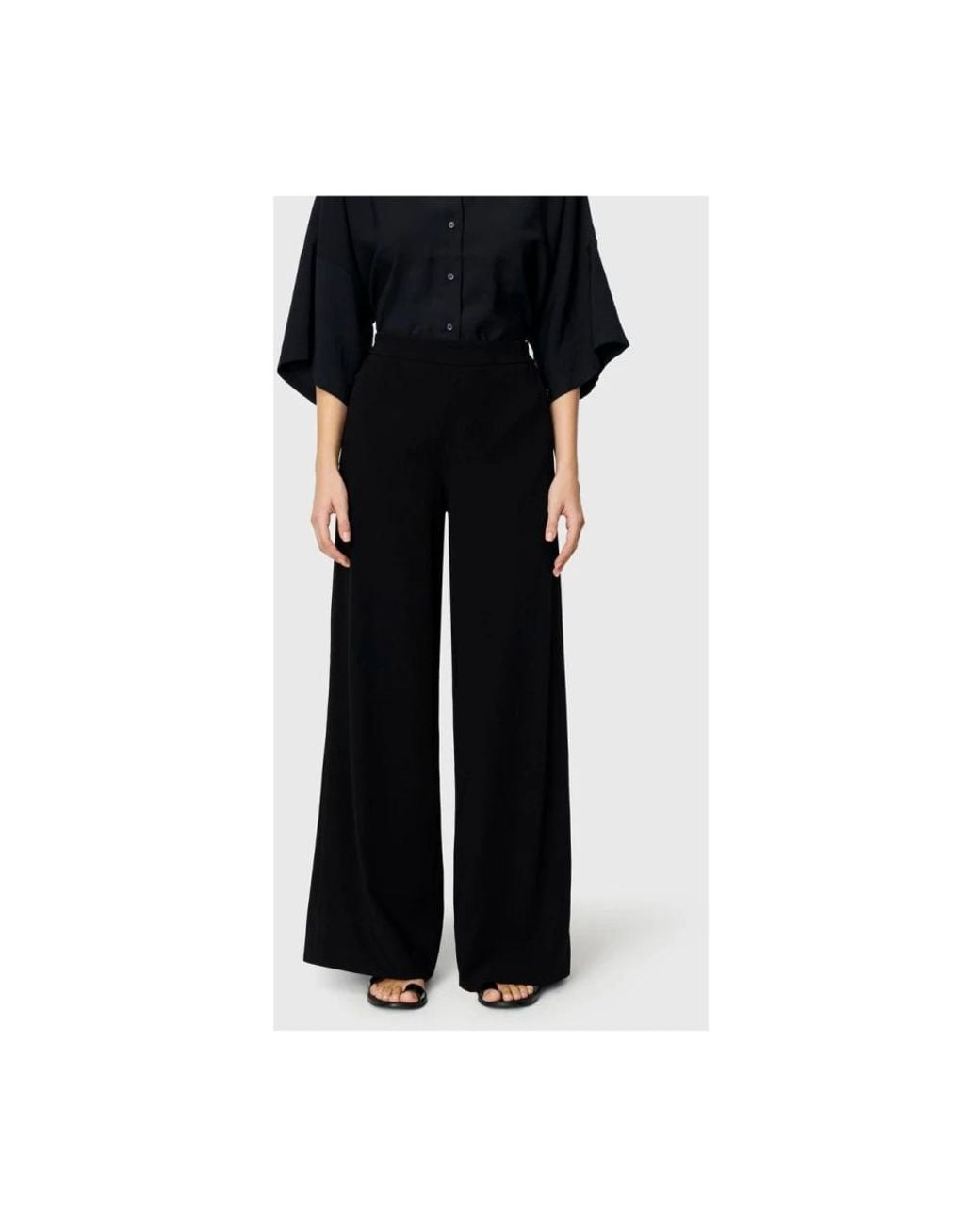 M·a·c Black Wide Trousers