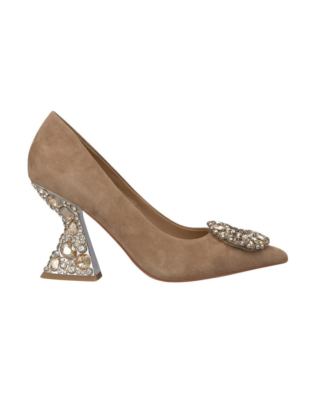 Alma En Pena. Brown Pumps