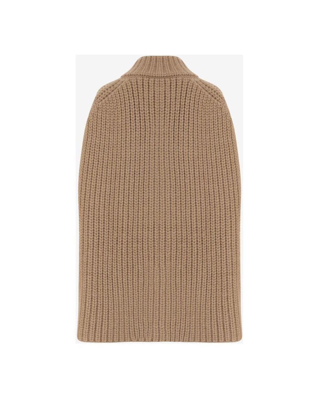 Capes di Sa Su Phi in Brown
