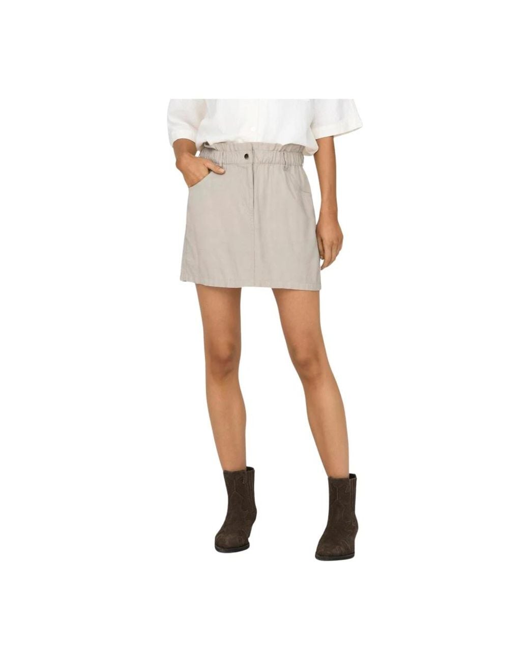 Short Skirts ONLY en coloris White