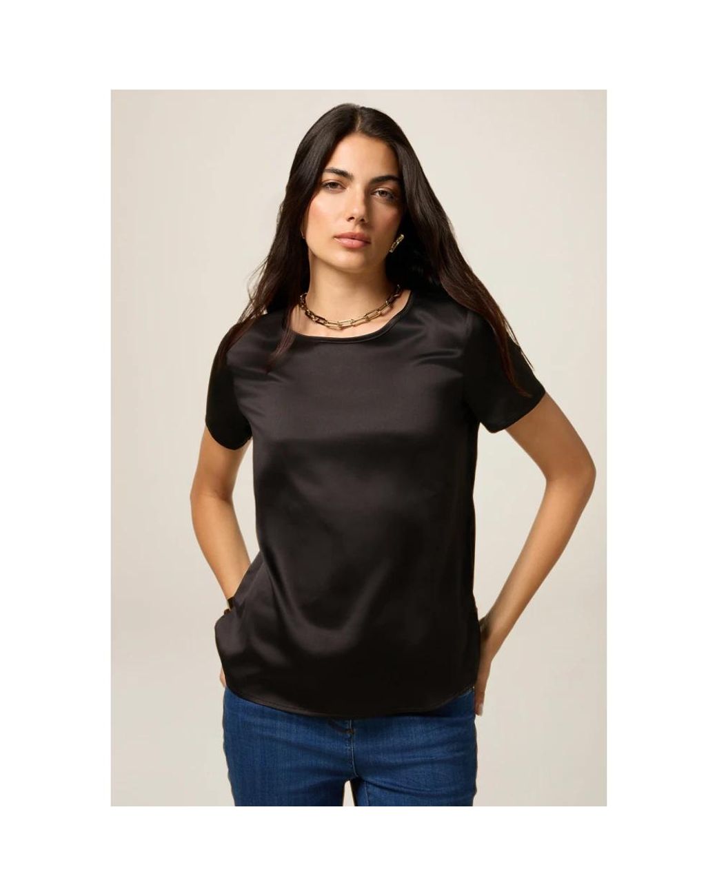 T-Shirts Oltre de color Black
