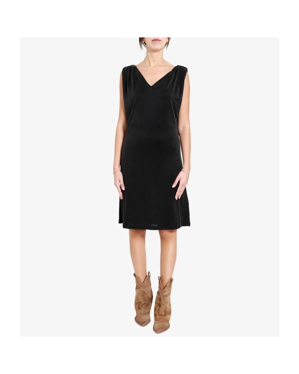 Short Dresses Rrd de color Black