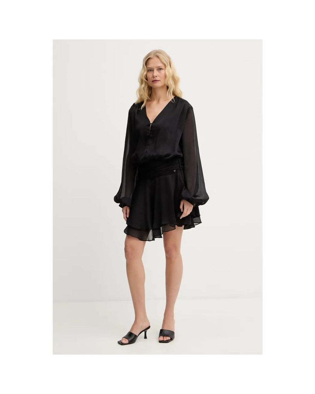 Short Dresses Guess de color Black