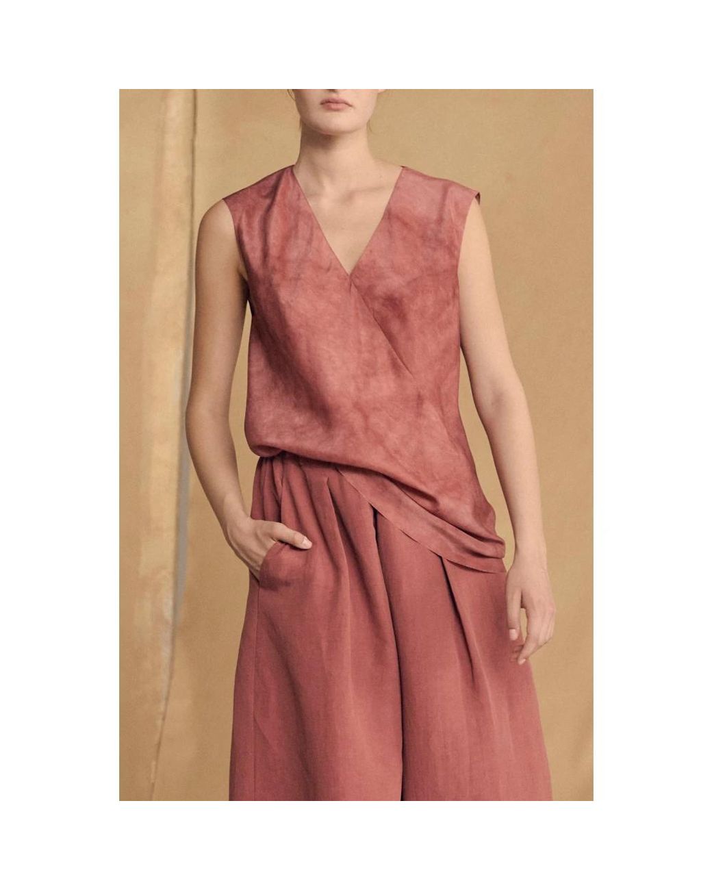 Cortana Brown Sleeveless Tops