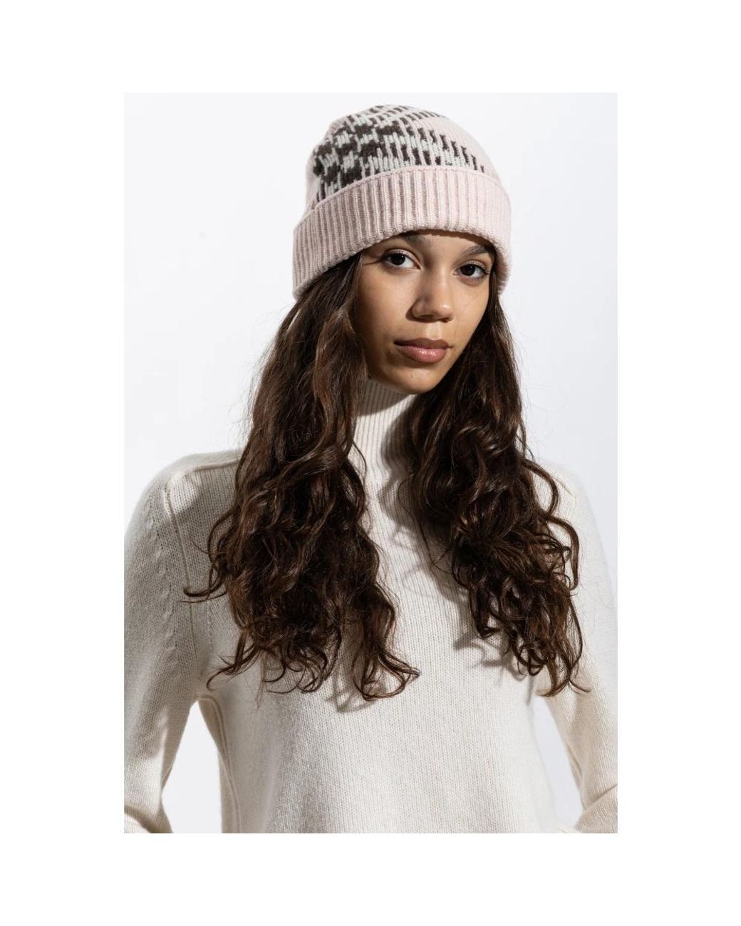 Burberry Pink Kaschmir-Mütze
