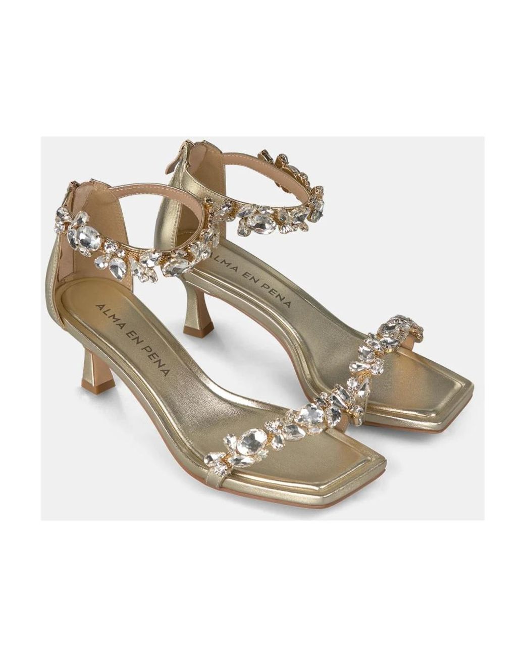 Alma En Pena. Metallic High Heel Sandals