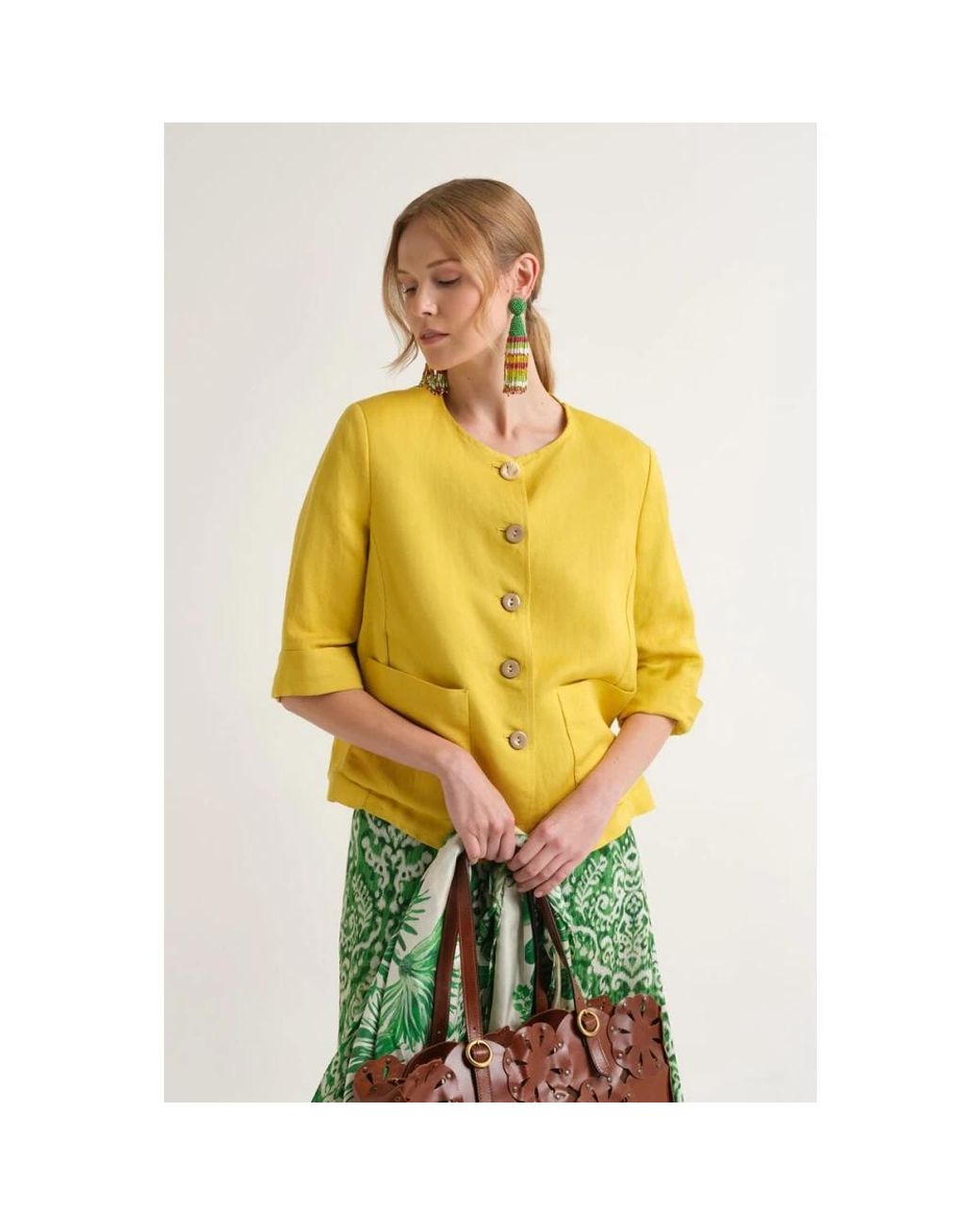 Light Jackets Maliparmi de color Yellow