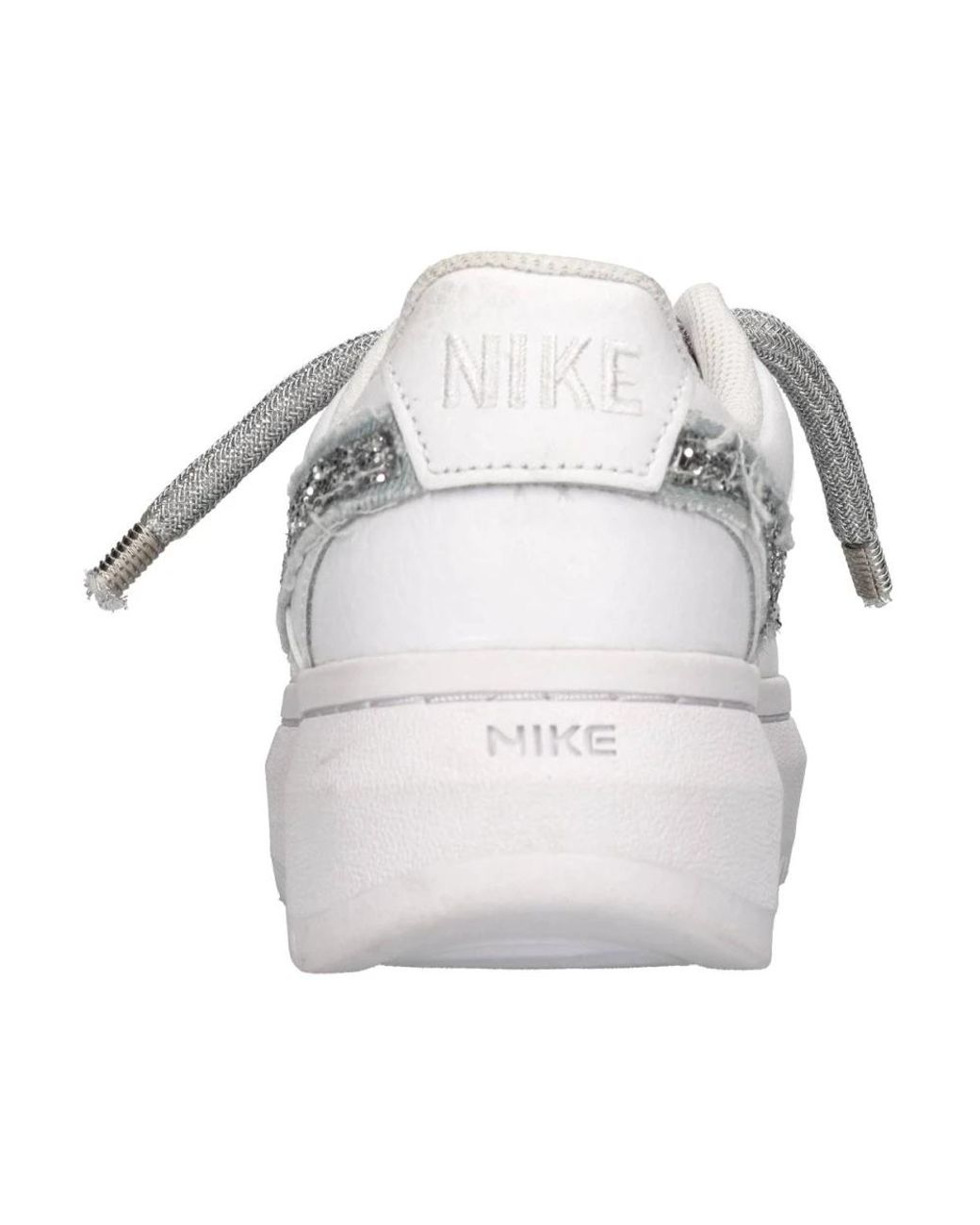 Seddy's White Sneakers