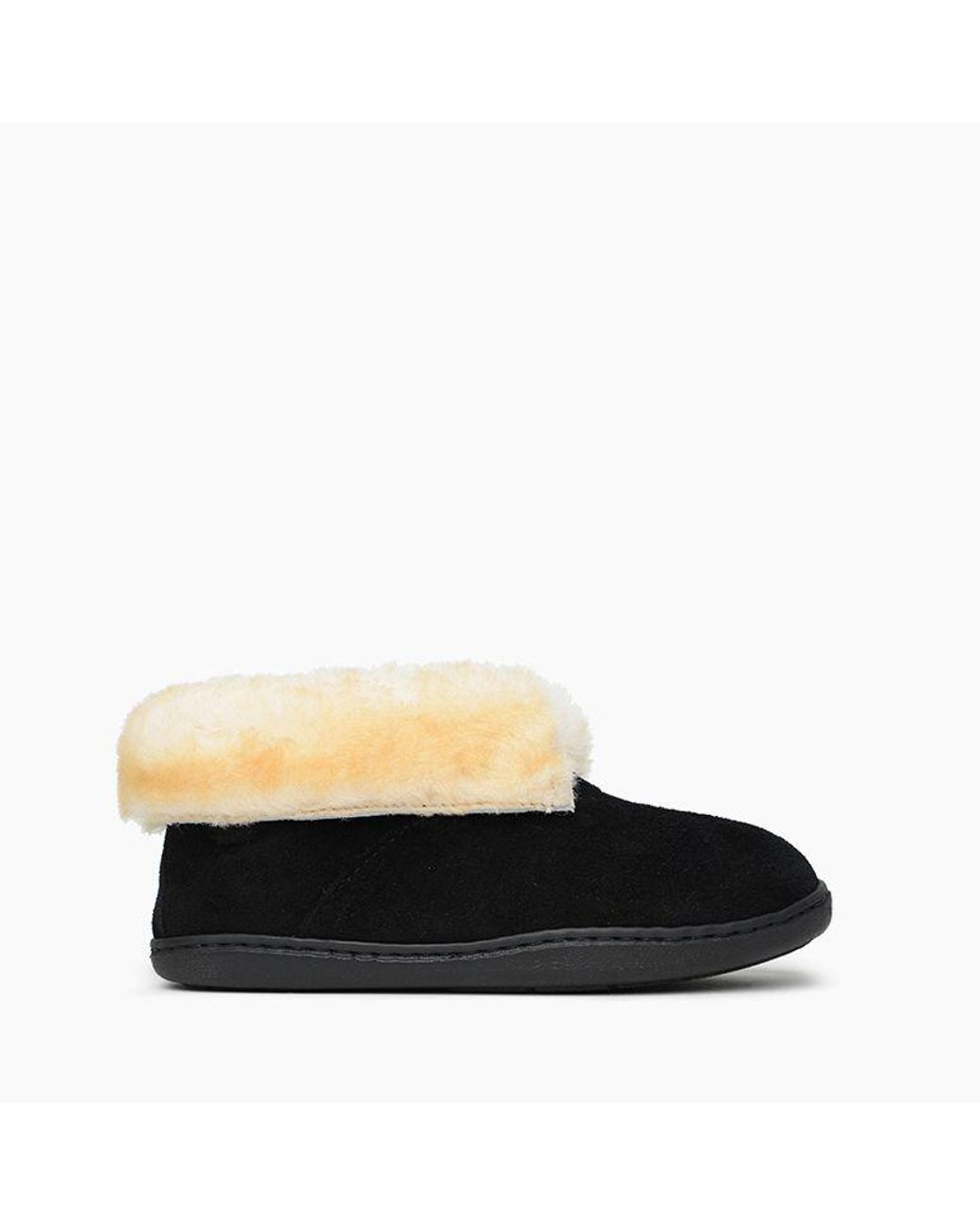 minnetonka sheepskin ankle boot