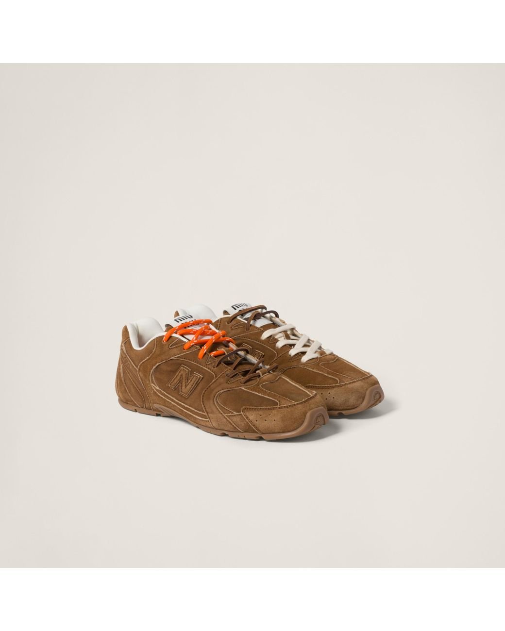 Miu Miu New Balance X Miu Miu 530 Sl Suede Sneakers in Brown