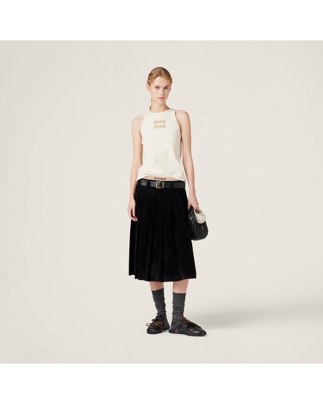 【MIU MIU】最新作★フリル Logo Rib Top Miu Miu Ribbed Jersey Top With Embroidered Logo in Natural