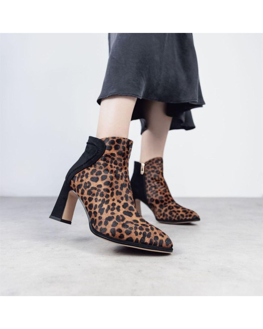 Moda In Pelle Blue Piarra Leopard Print Pony