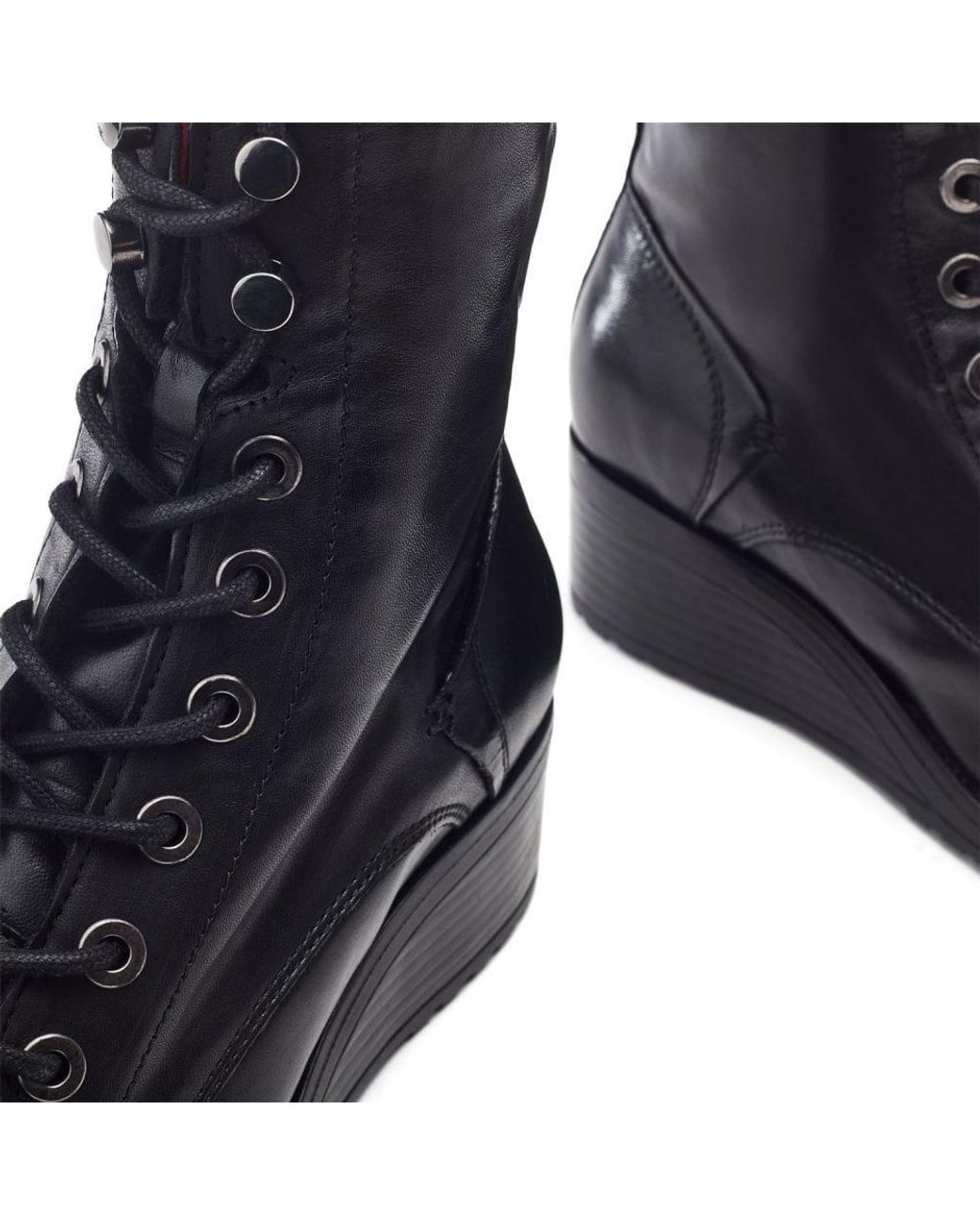 Moda In Pelle Blue Bezzy Lace Up Leather