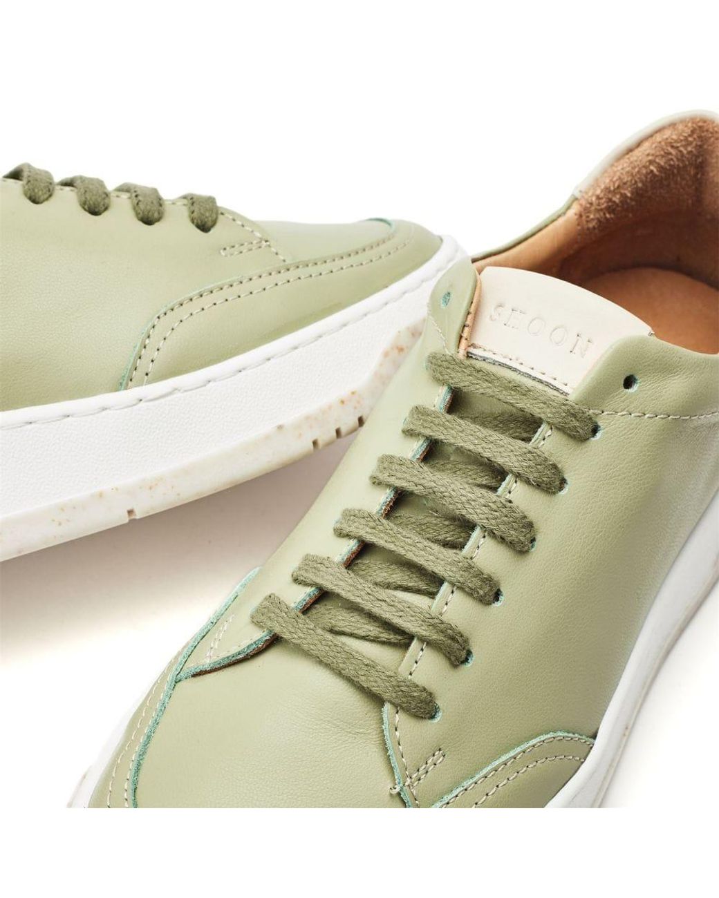 Shoon Green Sh Eglise Light Leather