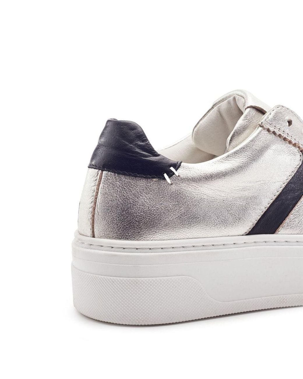 Shoon White Sh Ire Leather