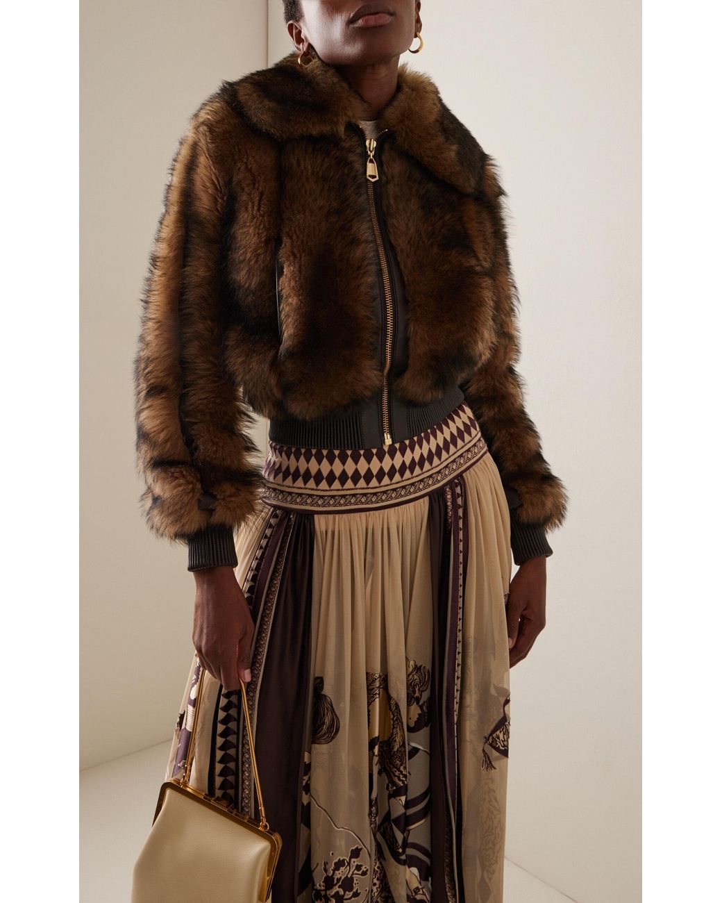 【Zimmermann】ILLUSTRATION SHEARLING COAT ファー コート Zimmermann Illustration Shearling Jacket in Cream | FWRD