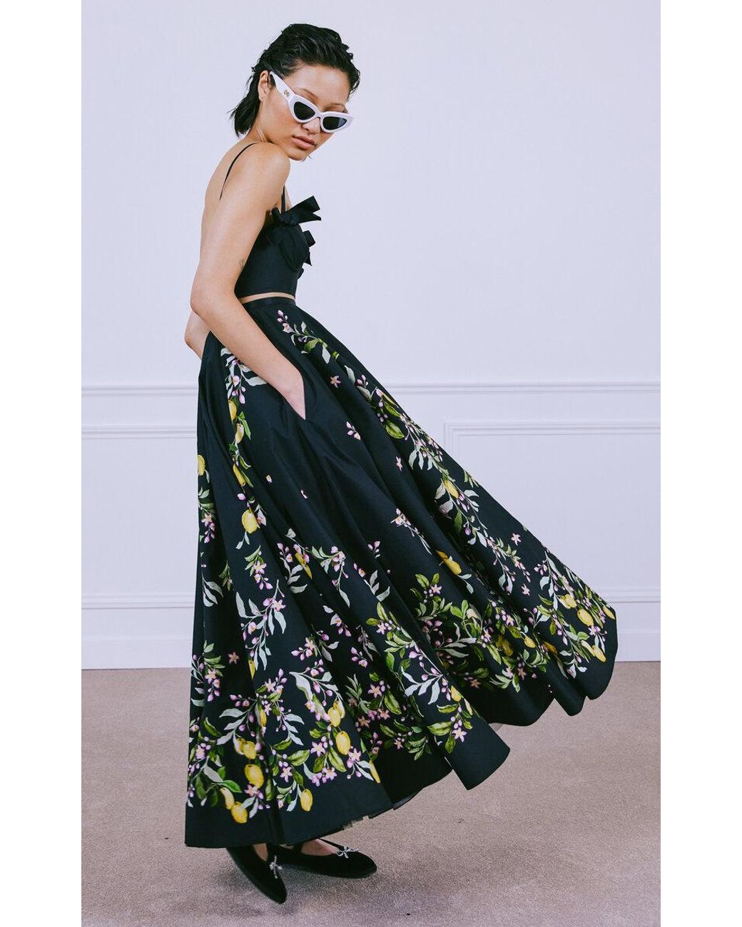 【Giambattista Valli】 Bow-detailクレープミニドレス Giambattista Valli Bow-Detail Lace Fit-&-Flare Bustier Gown