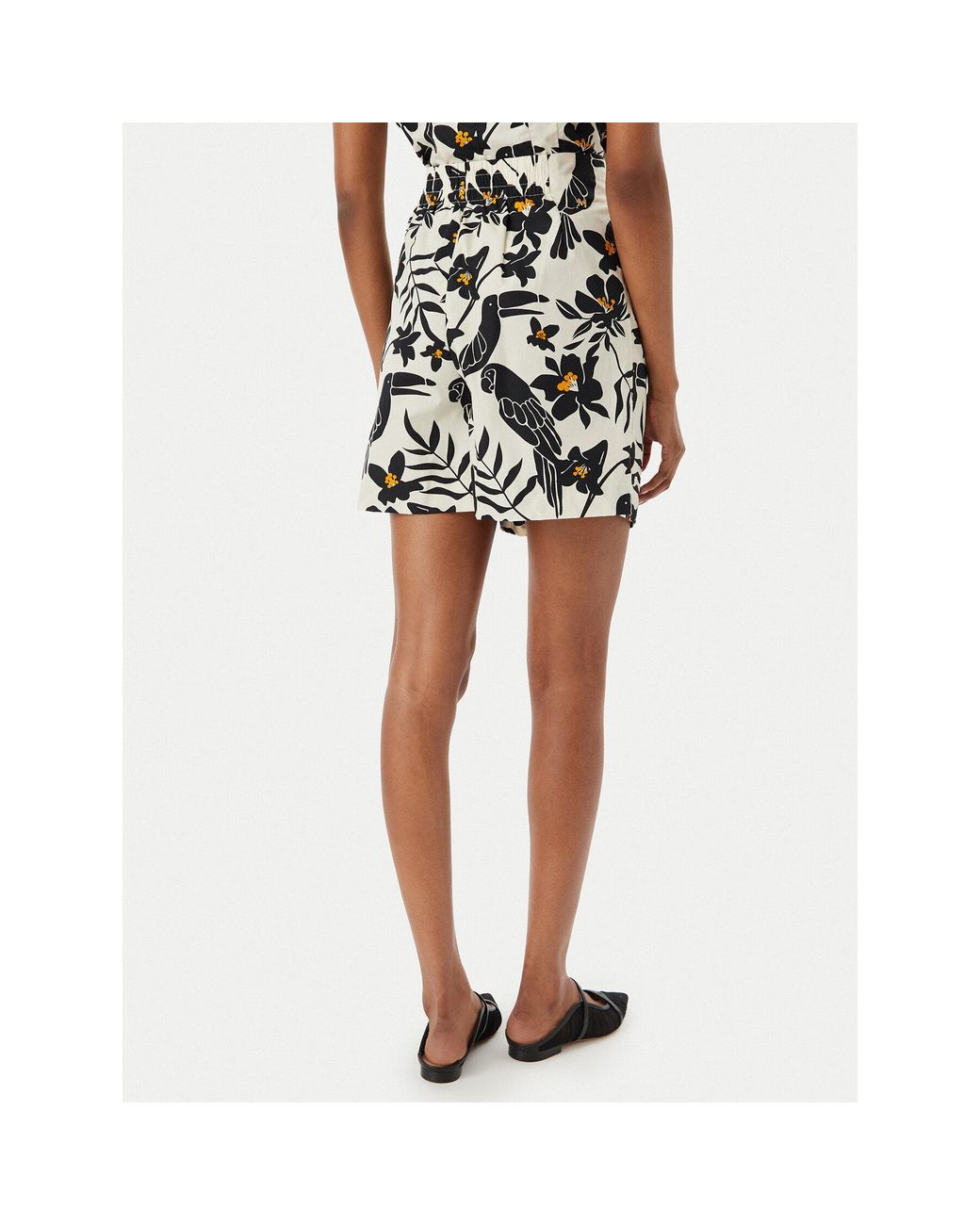 Lola Casademunt Black Stoffshorts Ms2608002 Regular Fit