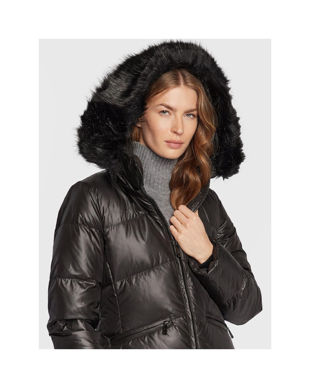 Calvin Klein Black Daunenjacke Essential K20K204953 Regular Fit