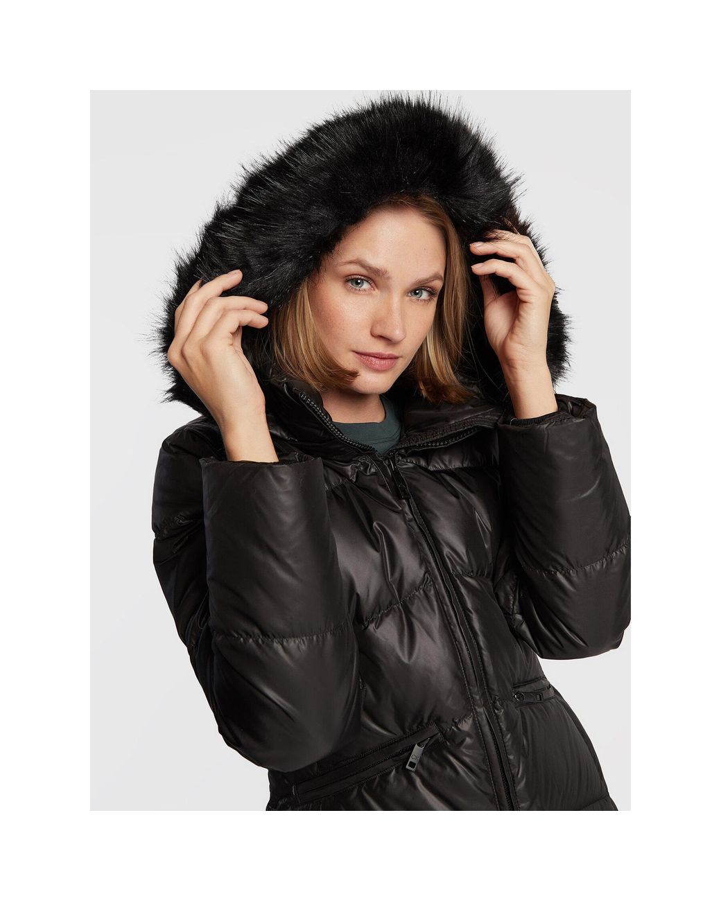 Calvin Klein Black Daunenjacke Essential K20K204952 Regular Fit