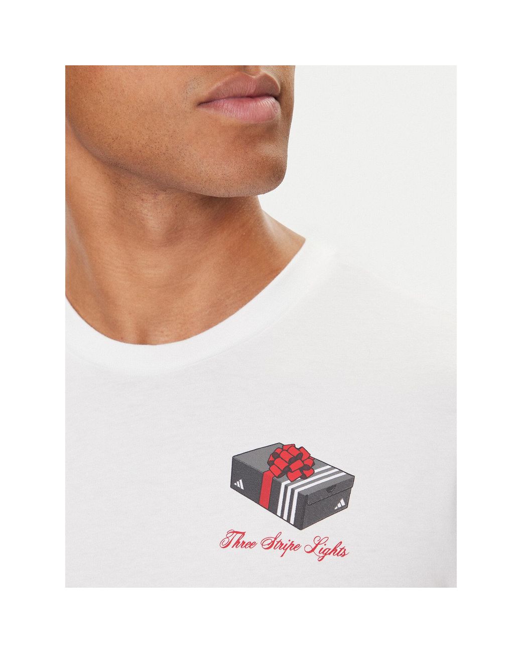 Adidas T-Shirt 3-Stripes Lights Giftbox Graphic Jv8439 Regular Fit in White für Herren