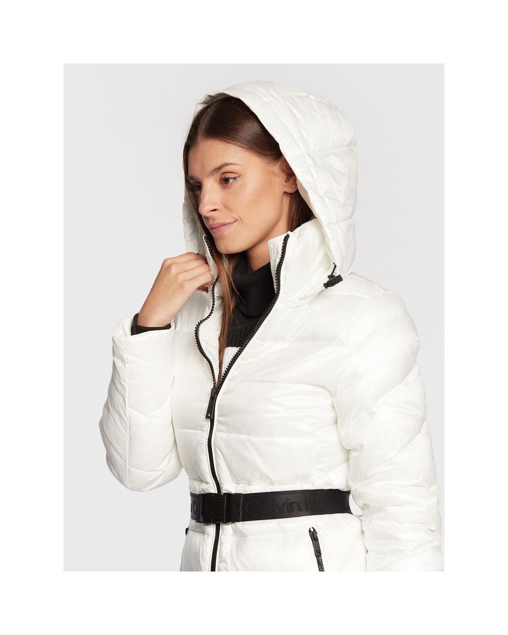 Calvin Klein White Daunenjacke Essential K20K204699 Écru Regular Fit