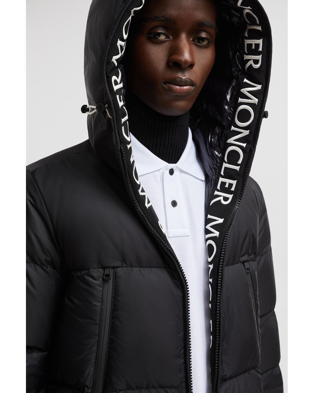 Moncler Montcla Short Down Jacket in Black for Men Lyst UK
