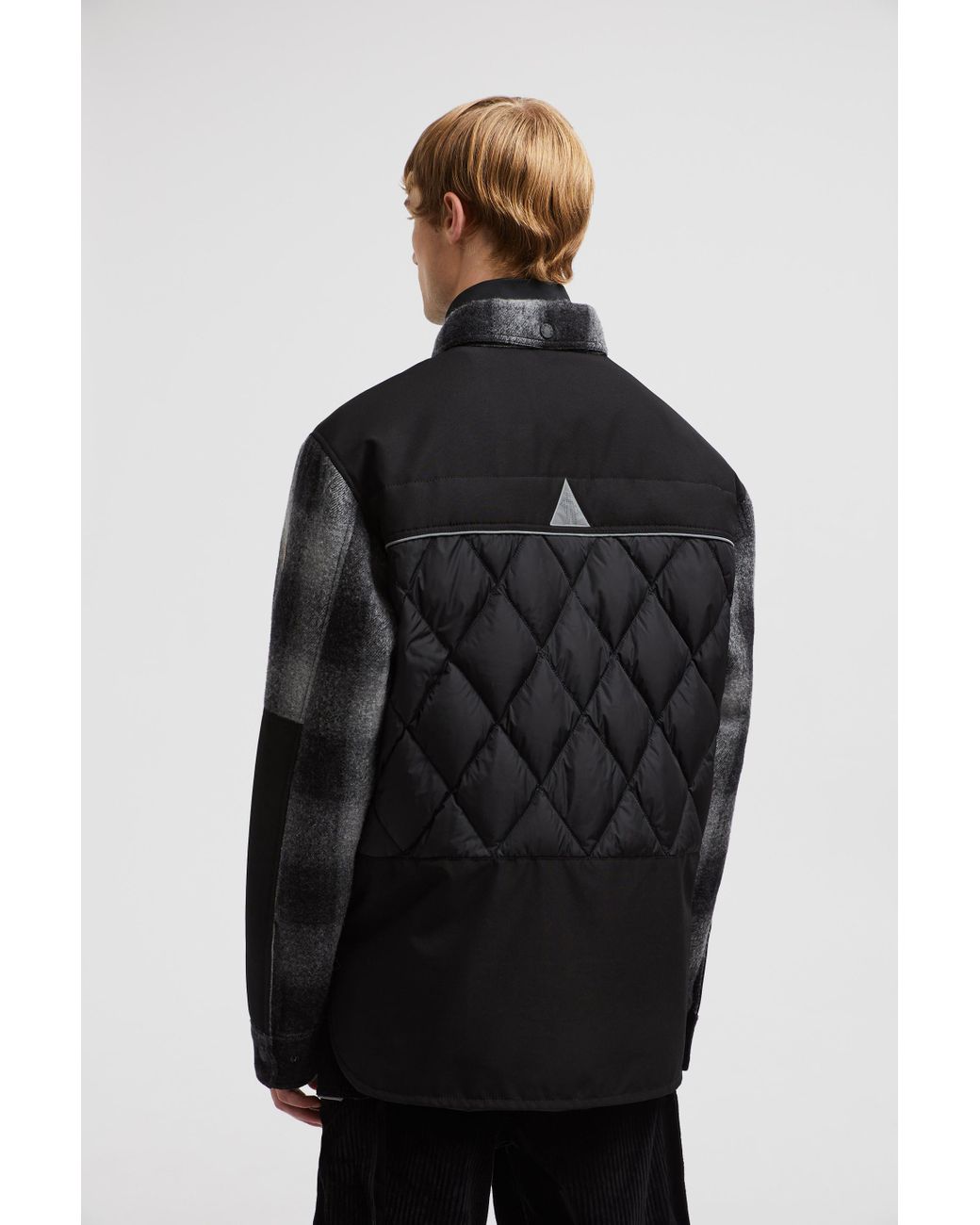 【MONCLER】Tux ダウンシャツジャケット カジュアル ブラック Tuxダウンシャツジャケット : 軽量ダウンジャケット