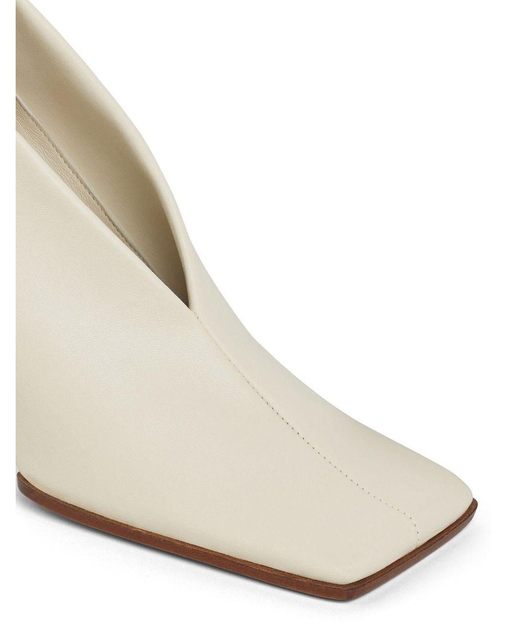 Alaïa White Soft Square Pumps