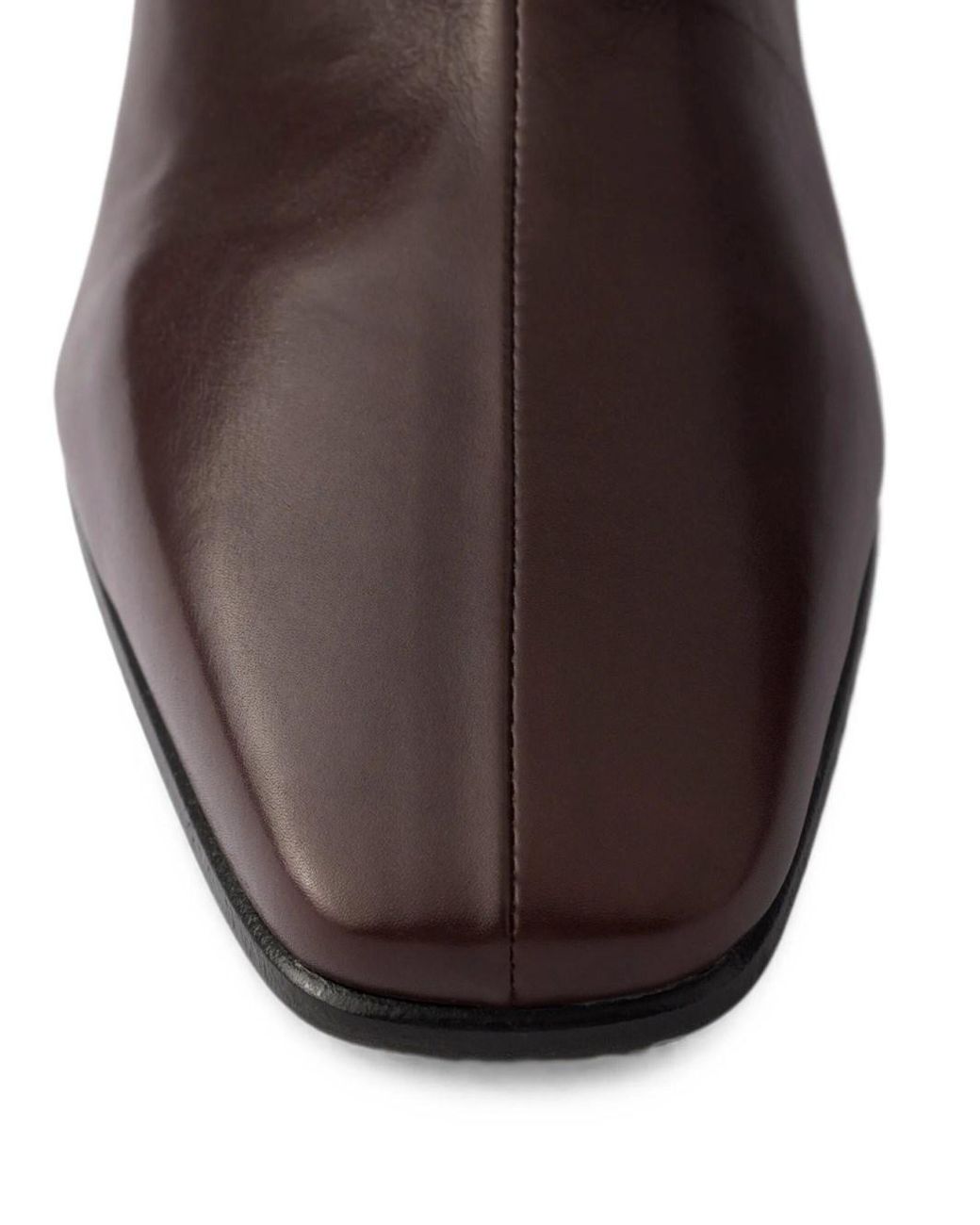 Tronchetti di Prada in Brown